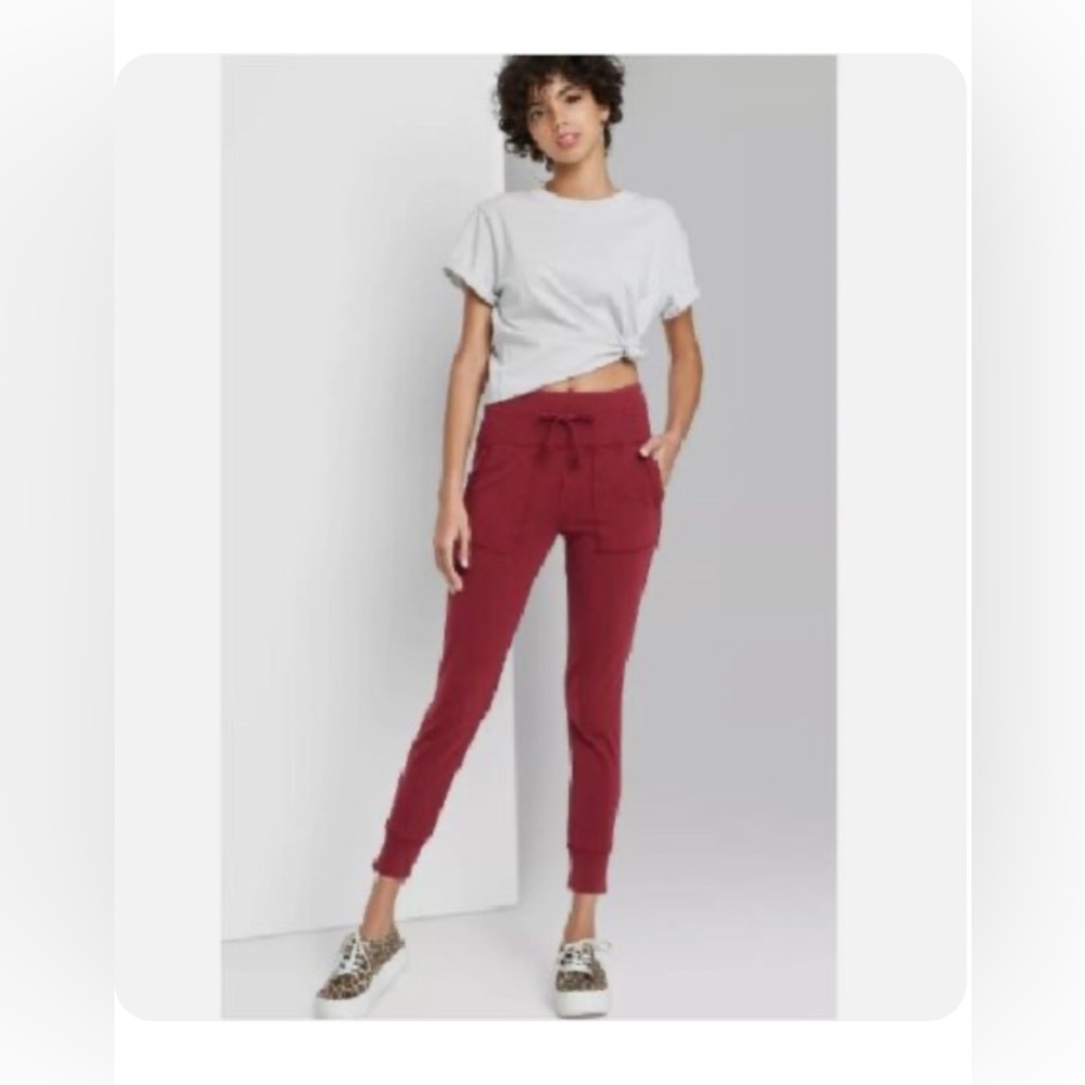 Women's High-Waisted Pocket Leggings